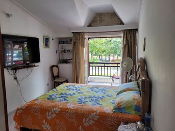 VENDO CASA EN VILLAVICENCIO CONJUNTO QUINTAS DE MORELIA 2 FRENTE AL TERMINAL DE TRANSPORTE