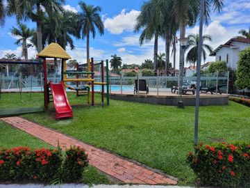 VENDO CASA EN VILLAVICENCIO CONJUNTO QUINTAS DE MORELIA 2 FRENTE AL TERMINAL DE TRANSPORTE