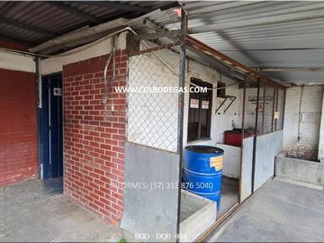 BODEGA EN DOSQUEBRADAS,Bodega con Plataforma de Cross Docking con 18 puertas para agilizar la cadena de suministro.