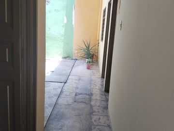 EXCELENTE OPORTUNIDAD DE INVERSION - VENTA CASA 2 PISOS INDEPENDIENTESTES BARRIO SAN LUIS