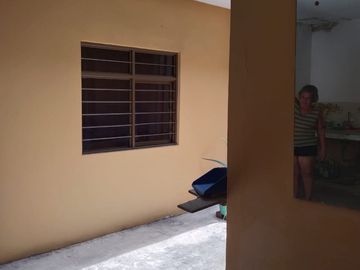 EXCELENTE OPORTUNIDAD DE INVERSION - VENTA CASA 2 PISOS INDEPENDIENTESTES BARRIO SAN LUIS