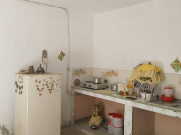 EXCELENTE OPORTUNIDAD DE INVERSION - VENTA CASA 2 PISOS INDEPENDIENTESTES BARRIO SAN LUIS