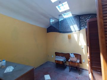 SE VENDE CASA DE OPORTUNIDAD A 10 MIN. DE TLAYACAPAN