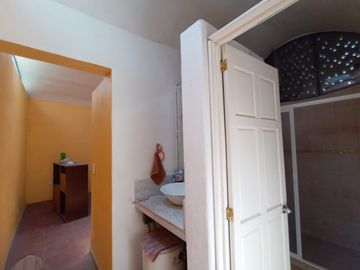 SE VENDE CASA DE OPORTUNIDAD A 10 MIN. DE TLAYACAPAN