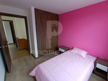 Conocoto 3 dormitorios 2 parqueaderos. Aplica Crédito VIP Casa por estrenar en venta. Valle de los Chillos.