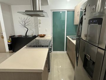 V. Carranza CDMX:  Venta Amplio Dpto. muy cerca Aeropuerto Intnal.  B. Juárez