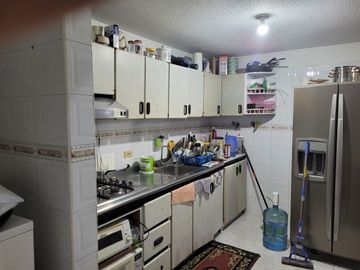 VENDO CASA DE 2 NIVELES EN VILLAVICENCIO EN CONJUNTO DE 8 CASAS BARRIO PANORAMA CERCA AL COMANDO DE POLICIA