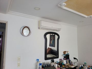 VENDO CASA DE 2 NIVELES EN VILLAVICENCIO EN CONJUNTO DE 8 CASAS BARRIO PANORAMA CERCA AL COMANDO DE POLICIA