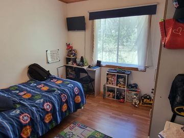 EXCELENTE CASA REMODELADA 4D/2B EN GRAN SITIO DE 3 MIL MTS2