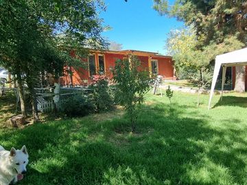 EXCELENTE CASA REMODELADA 4D/2B EN GRAN SITIO DE 3 MIL MTS2