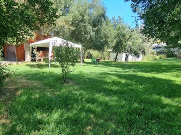 EXCELENTE CASA REMODELADA 4D/2B EN GRAN SITIO DE 3 MIL MTS2