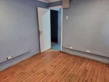 OPORTUNIDAD PROPIEDAD COMERCIAL CON OFICINAS Y TALLER