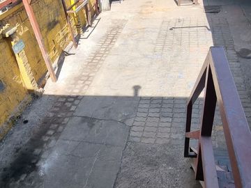 OPORTUNIDAD PROPIEDAD COMERCIAL CON OFICINAS Y TALLER
