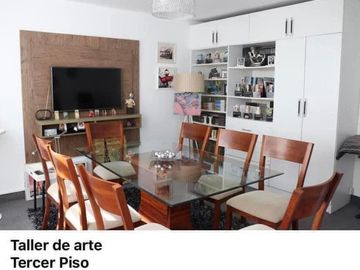 Venta de linda casa en exclusiva zona de San Isidro