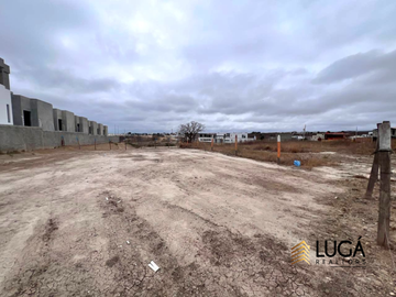Terreno 1.570 m2 en venta, Sector los Gavilanes, Manta, Ecuador.