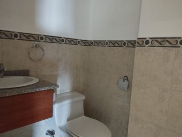 Vendo Departamento remodelado,  Sector Iglesia El Carmelo.