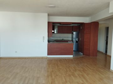 Vendo Departamento remodelado,  Sector Iglesia El Carmelo.