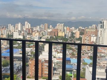 VENDO APARTAMENTO DUPLEX EDIFICIO PORTAL DE ALCALA  EN CABECERA BUCARAMANGA