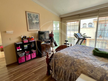 Espectacular Casa En Interlomas: Elegancia, Seguridad Y Comodidad