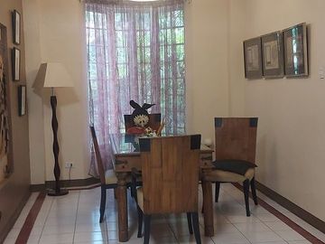 HOUSE & LOT FOR SALE NEAR AIRPORT ID 14877