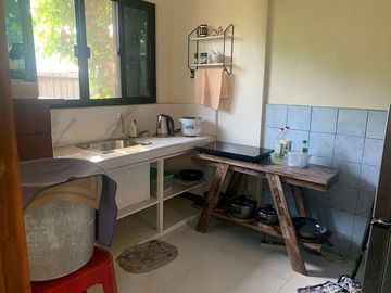 HOUSE & LOT FOR SALE NEAR AIRPORT ID 14877
