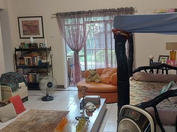 HOUSE & LOT FOR SALE NEAR AIRPORT ID 14877