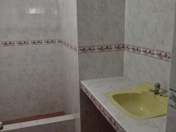 ¡Ubicadisima! Casa en Venta - Urb. Residencial Bellavista