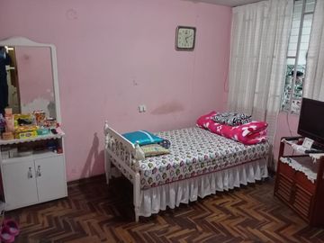 ¡Ubicadisima! Casa en Venta - Urb. Residencial Bellavista