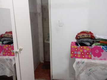 ¡Ubicadisima! Casa en Venta - Urb. Residencial Bellavista