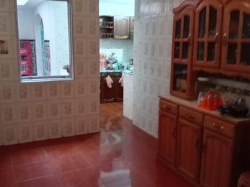¡Ubicadisima! Casa en Venta - Urb. Residencial Bellavista