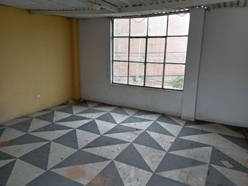 ¡Ubicadisima! Casa en Venta - Urb. Residencial Bellavista