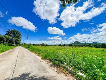 Land for Sale in Bang Saray Eastside, Beautiful mountain view.