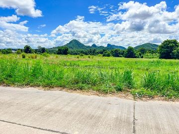 Land for Sale in Bang Saray Eastside, Beautiful mountain view.