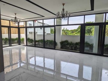 FS: Beautiful House & Lot in Greenwoods, Rizal.