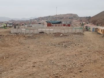 VENTA DE TERRENO INDUSTRIAL EN CARABAYLLO 2,200 m2