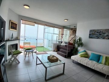Encantador Dúplex En Venta Con Vista Al Mar En San Bartolo - Lima