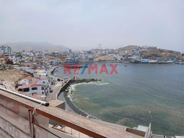 Encantador Dúplex En Venta Con Vista Al Mar En San Bartolo - Lima