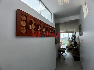 Encantador Dúplex En Venta Con Vista Al Mar En San Bartolo - Lima