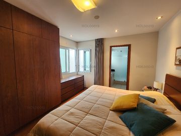 Moderno Departamento Dúplex en La Mejor Zona de Chacarilla.