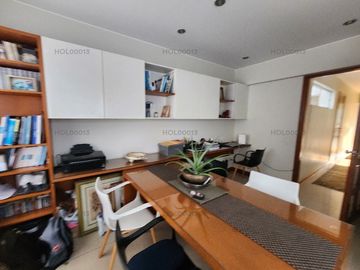 Moderno Departamento Dúplex en La Mejor Zona de Chacarilla.