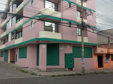 VENTA  DE EDIFICIO EN LA CIUDADELA IBARRA SUR DE QUITO