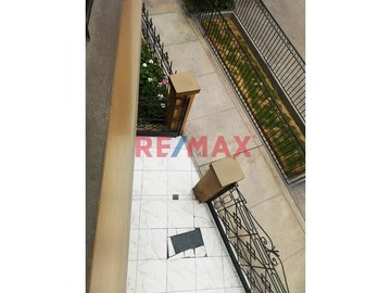 Venta De Casa Como Terreno De Dos Pisos En San Juan De Lurigancho