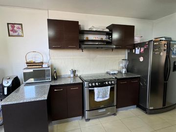 VENTA CASA LINDA SECTOR CARCELEN EXCEPCIONAL VISTA, COMODIDAD Y SEGURIDAD