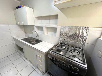 Venta de Departamento en Lince en Tercer Piso - Vista Interna