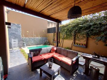 Castelar Sur - Venta - Casa 4 Ambientes