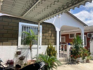 Vendo OPORTUNIDAD amplia propiedad rentera General Villamil Playas sector Humboltd