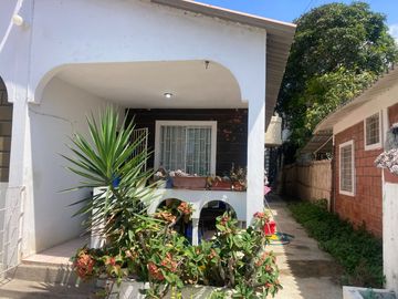 Vendo OPORTUNIDAD amplia propiedad rentera General Villamil Playas sector Humboltd