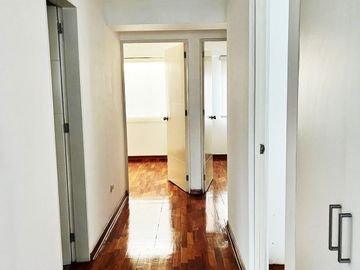 VENTA DE HERMOSO DEPARTAMENTO CON BALCÓN Y COCHERA EN SAN BORJA