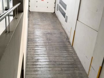 VENTA DE HERMOSO DEPARTAMENTO CON BALCÓN Y COCHERA EN SAN BORJA