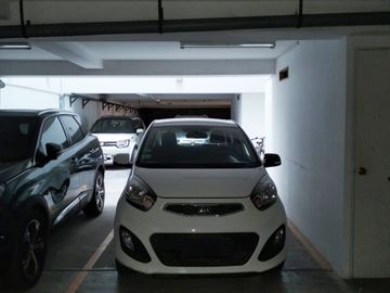VENTA DE HERMOSO DEPARTAMENTO CON BALCÓN Y COCHERA EN SAN BORJA